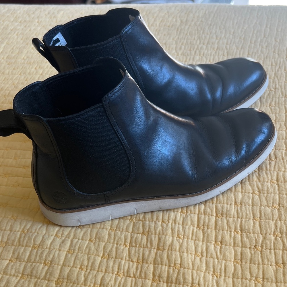 Timberland Woman Lakeville Chalsea Black Boots - Picture 3 of 10